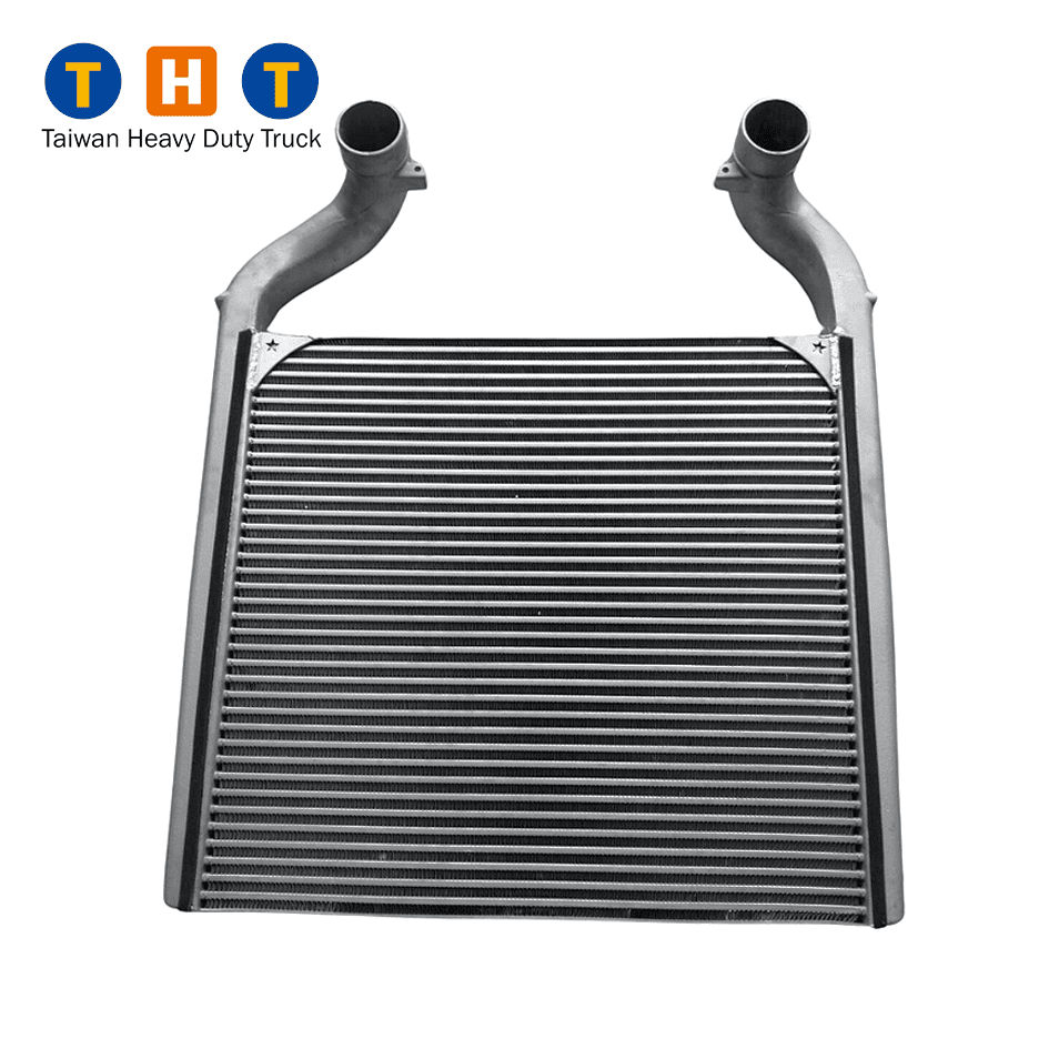 中間冷卻器 WG992553013 Truck Cooling Parts For Sitrak Sinotruk For Howo C7H T7H T5G Diesel Engine